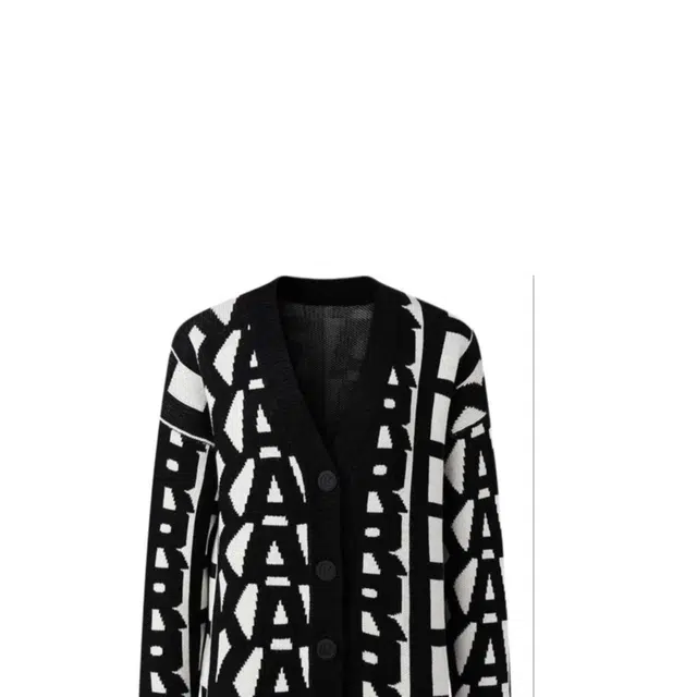 KARL LAGERFELD V