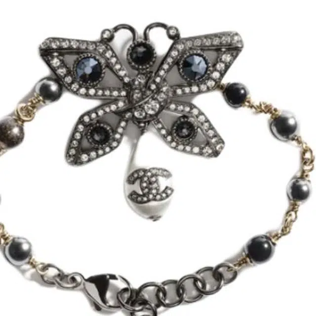 CHANEL 25A