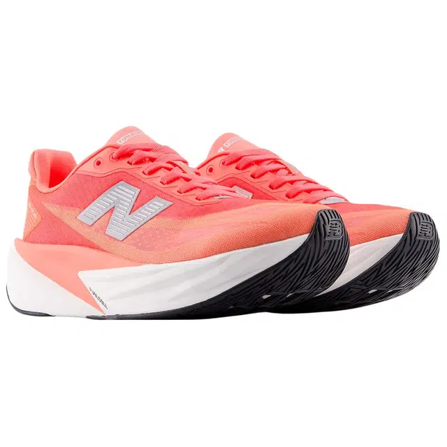 New Balance FuelCell Rebel v5