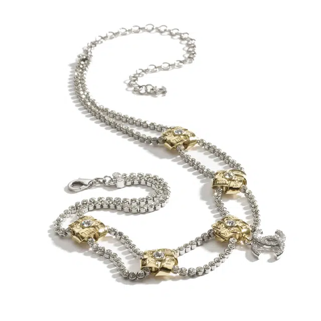 CHANEL 25A C