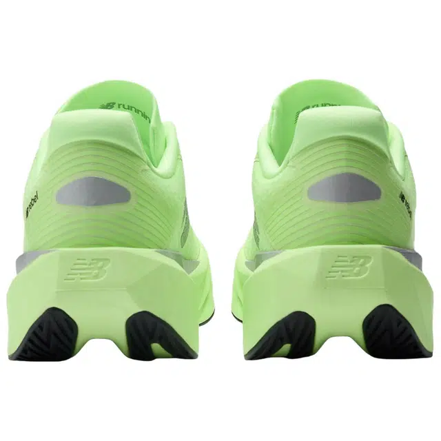 New Balance FuelCell Rebel v5