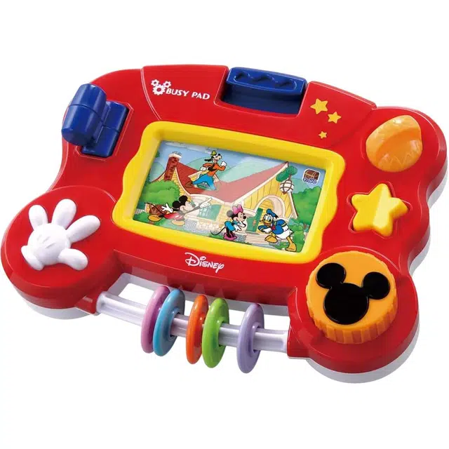 TAKARA TOMY