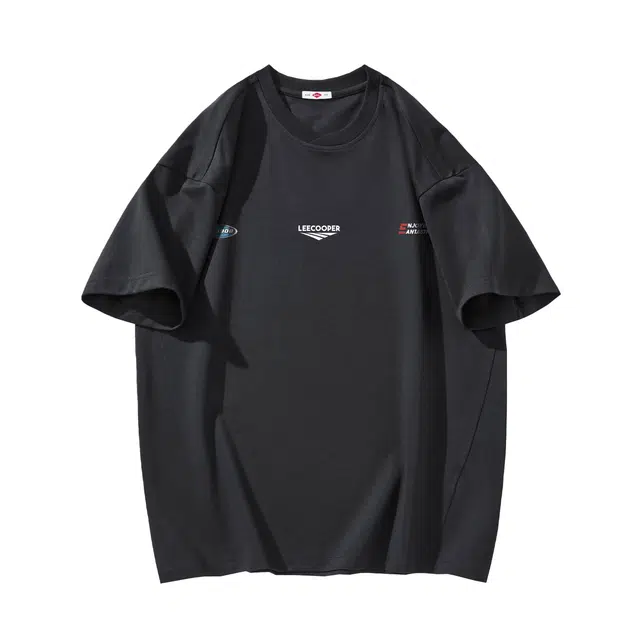 Lee Cooper T