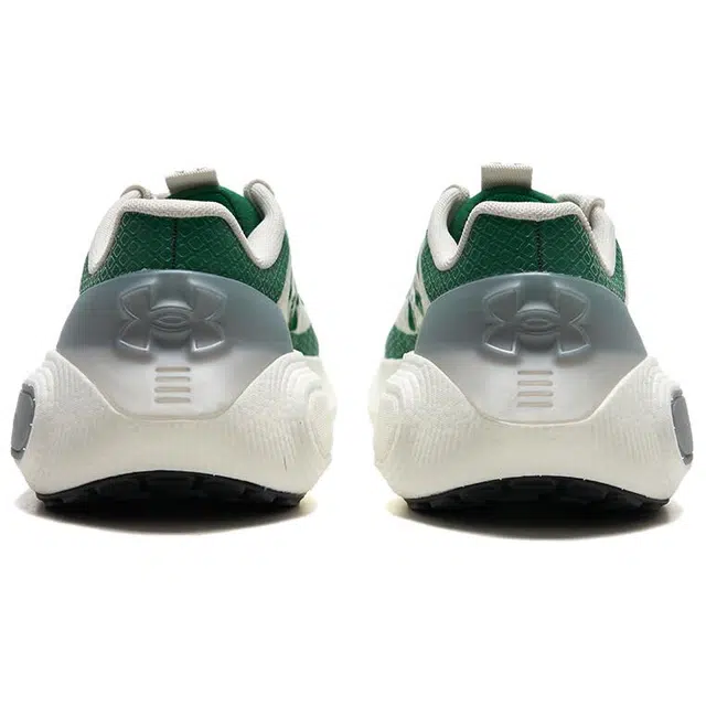 Under Armour Phantom 4