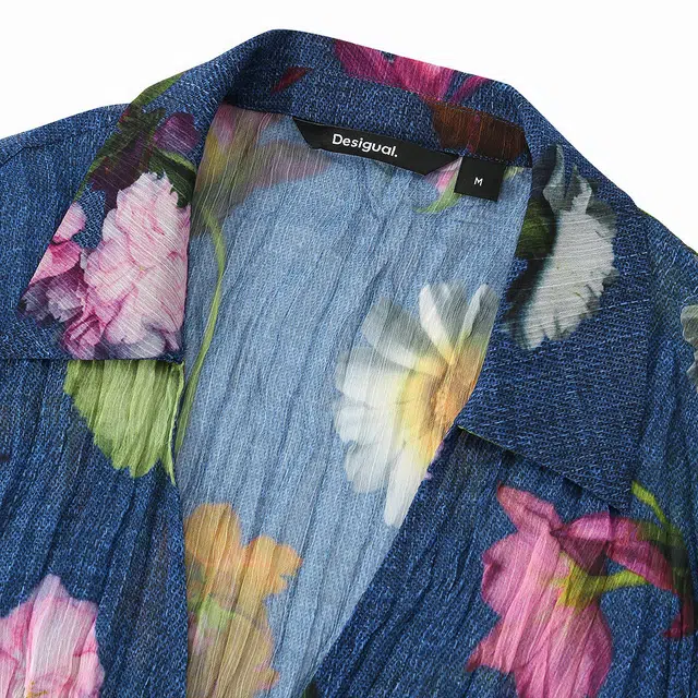 Desigual V