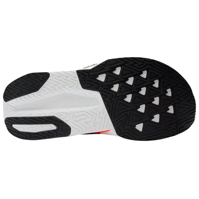 New Balance FuelCell Rebel v5