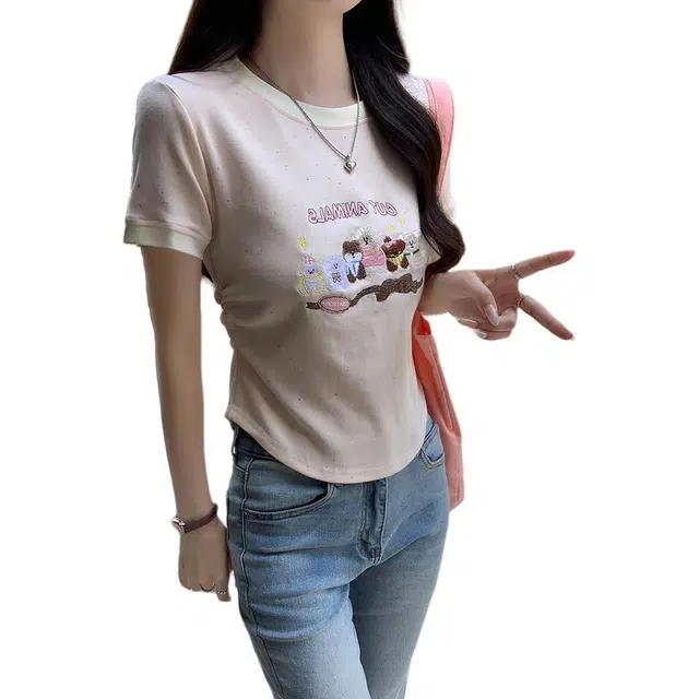 LAKESI T