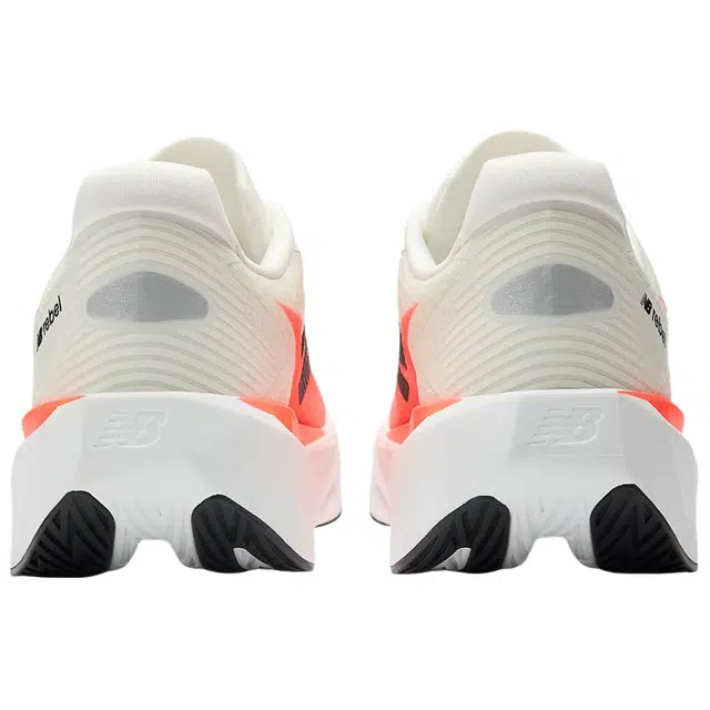 New Balance FuelCell Rebel v5