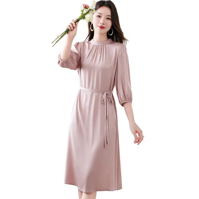 比利斯山羊 桑蚕丝轻奢气质优雅甜美简约长袖连衣裙 女款