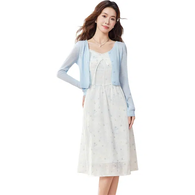 爱依服 轻盈通勤长袖上衣简约碎花连衣裙两件套裙装套装 女款