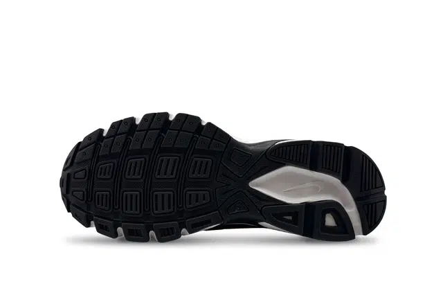 Nike Initiator Y2K