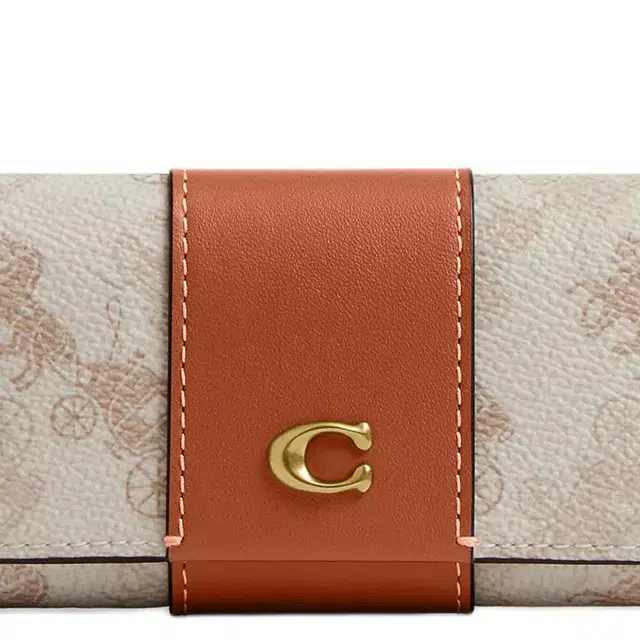 COACH Essential 11