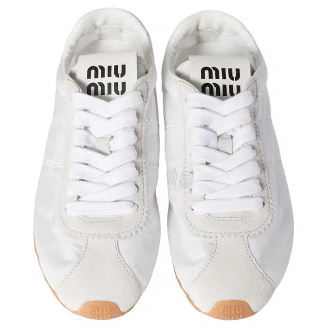 MIU MIU Plume