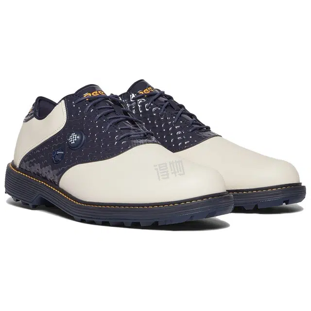 MANORS x Reebok OG Pump Golf
