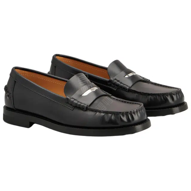 TOD'S