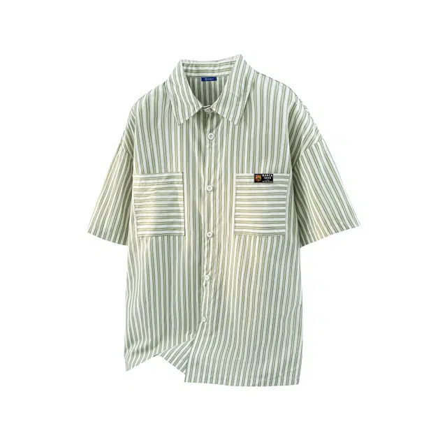 巴塞罗那足球俱乐部 港风复古条纹翻领凉感学院风简约基础版日常通勤百搭宽松休闲舒适透气短袖衬衫 男女同款