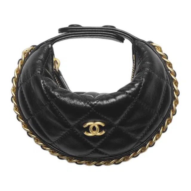 CHANEL 25A Mini Quilted Lambskin Bag Black