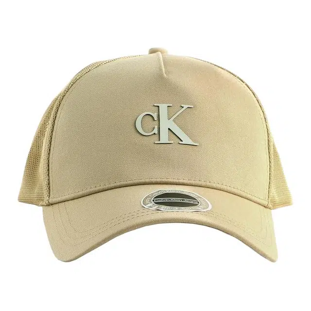 CALVIN KLEIN