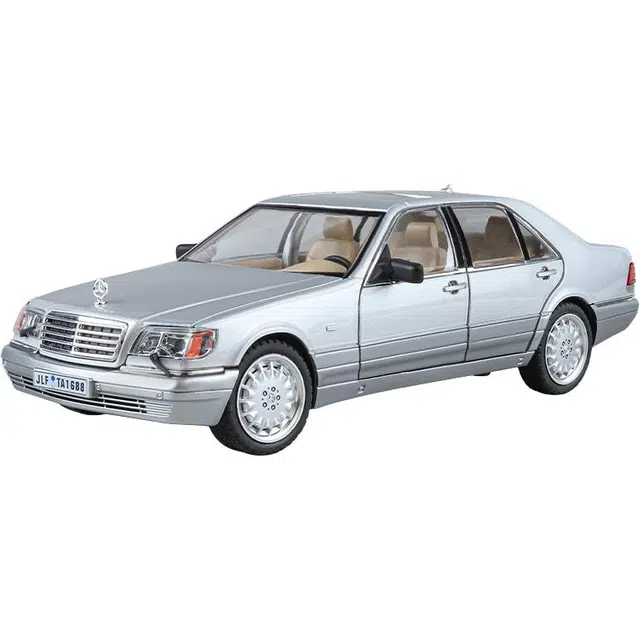 BABYS 1ST W140 S320 124