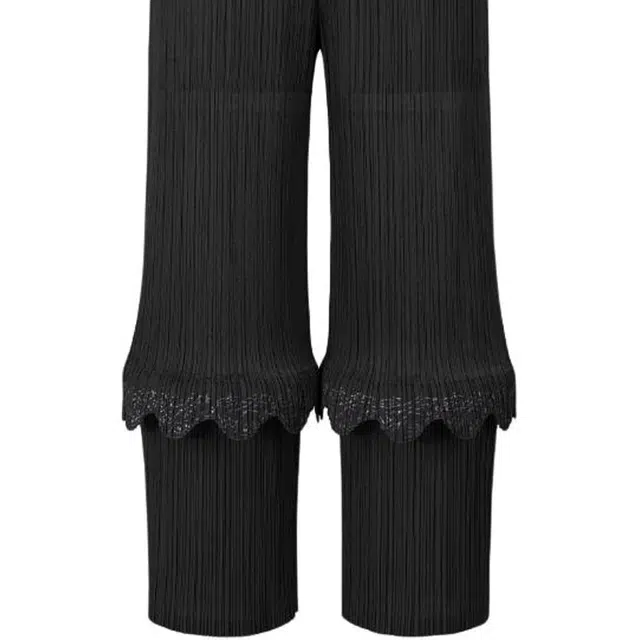 ISSEY MIYAKE