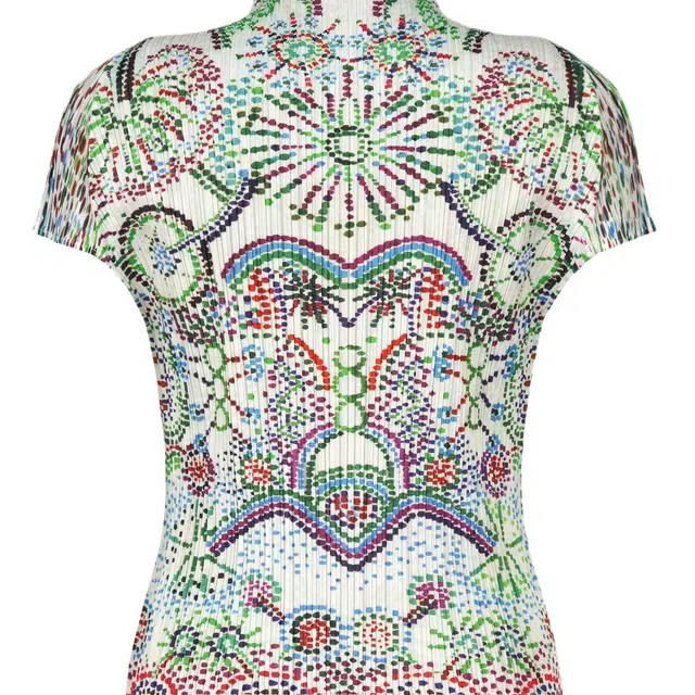 PLEATS PLEASE ISSEY MIYAKE T