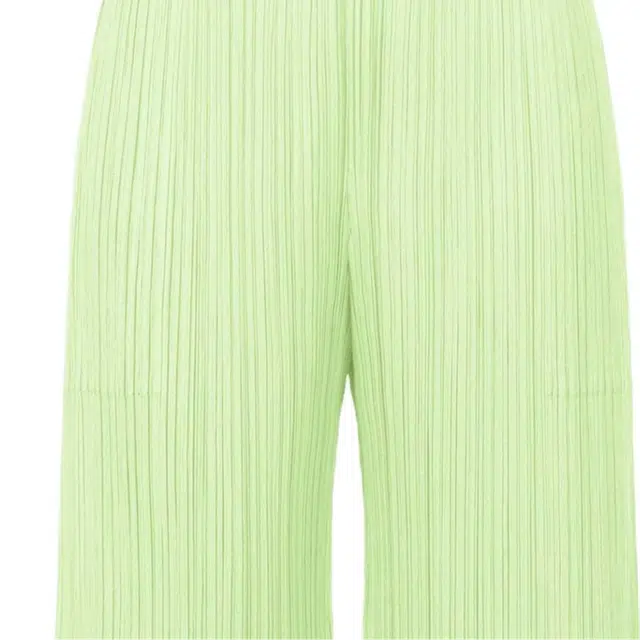 PLEATS PLEASE ISSEY MIYAKE