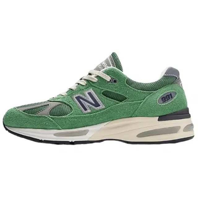 New Balance 991 V2 Mineral Green