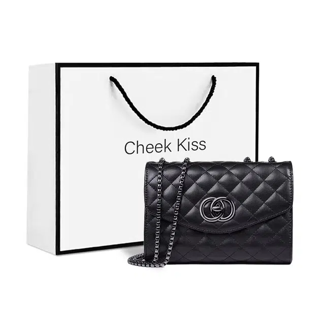 cheekkiss