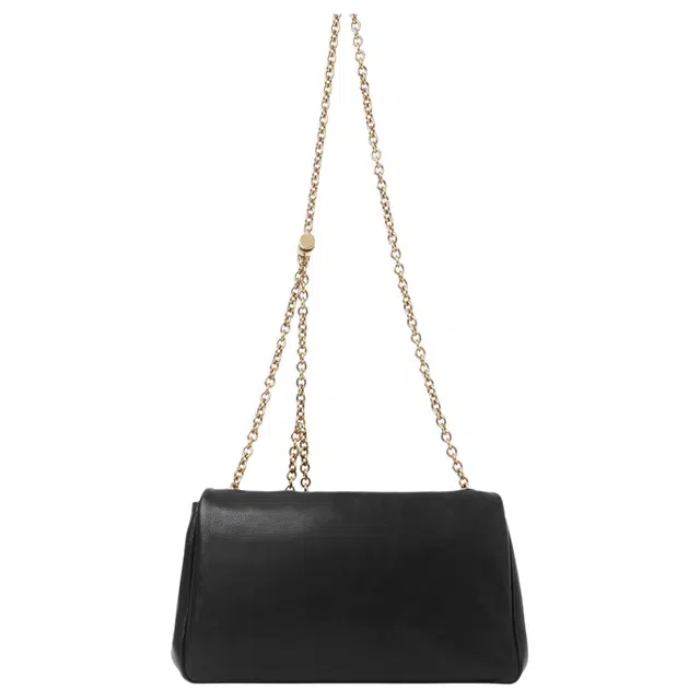 Chloe Heritage