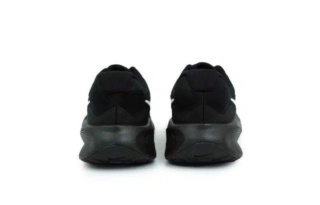 Nike REVOLUTION 7 Cushlon