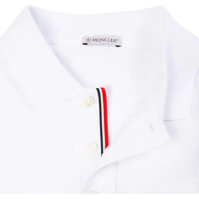 Moncler T