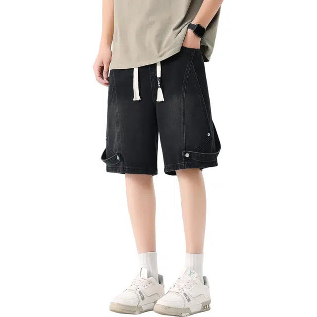 AWAO