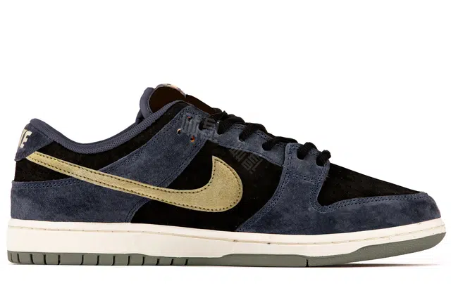 Nike Dunk SB LOW "Light Carbon" Vibe
