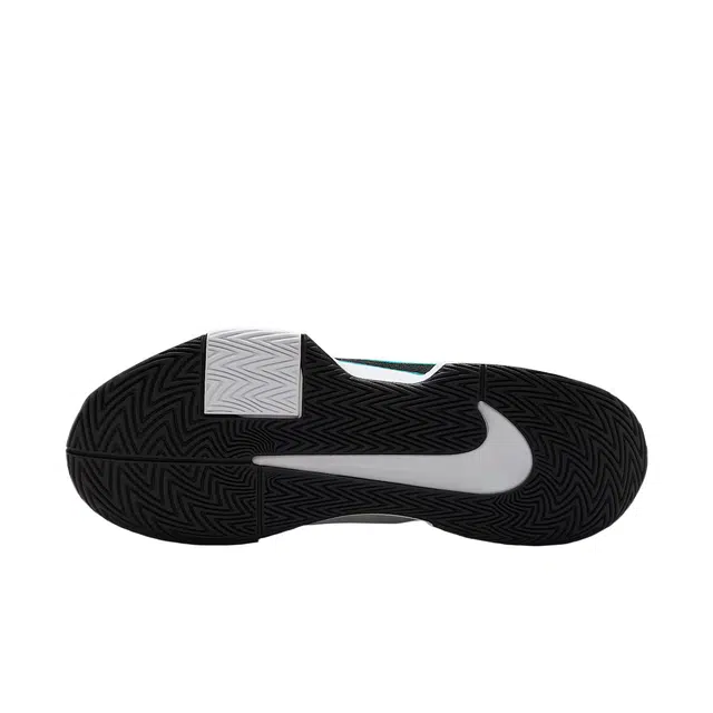 Nike GP Challenge Pro
