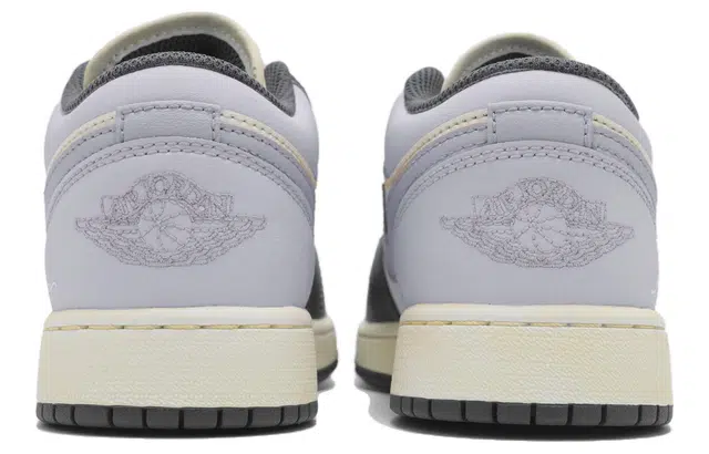 Jordan Air Jordan 1 Low