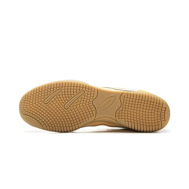 中国李宁  乒乓系列  潮流运动百搭  耐磨透气功能性  休闲适用场景  低帮  乒乓球鞋 男女同款 活力黄