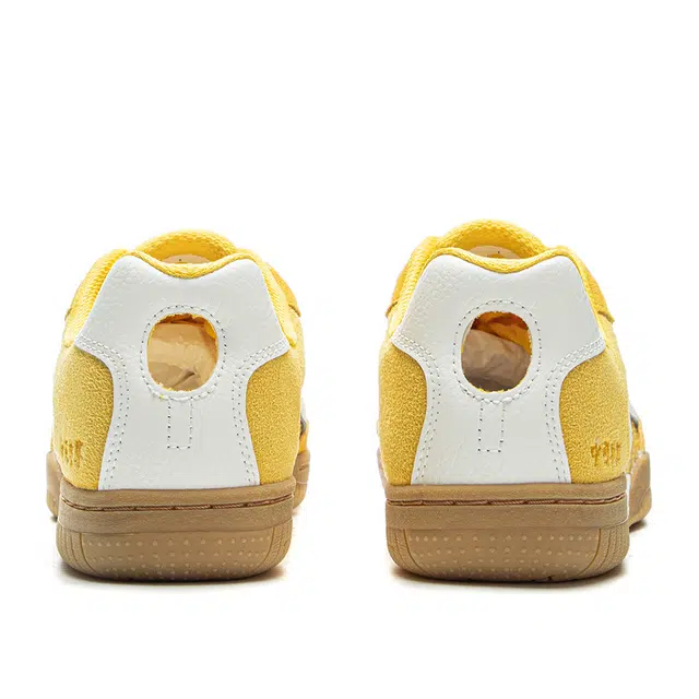 中国李宁  乒乓系列  潮流运动百搭  耐磨透气功能性  休闲适用场景  低帮  乒乓球鞋 男女同款 活力黄