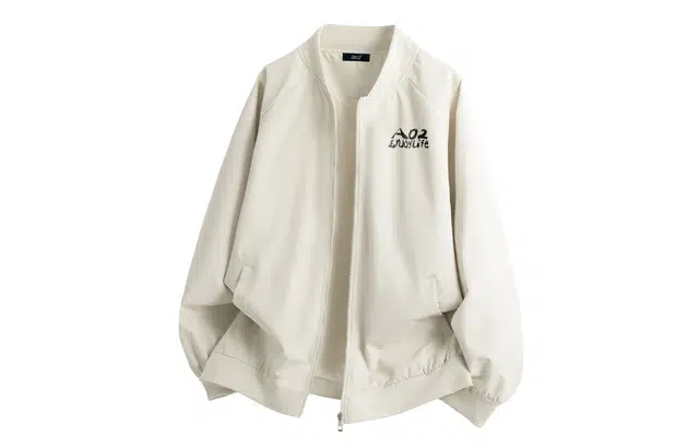 a02