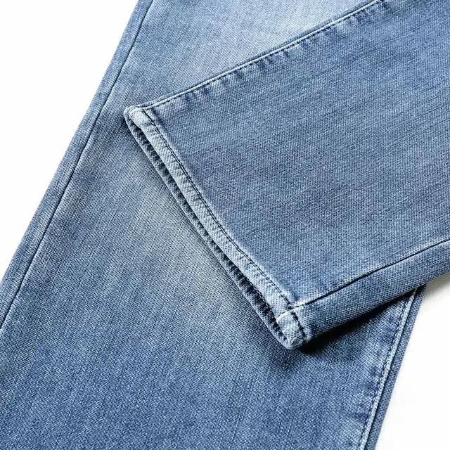 ARMANI EXCHANGEAE SS25 AX