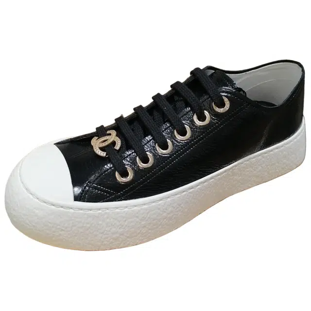 CHANEL 24P