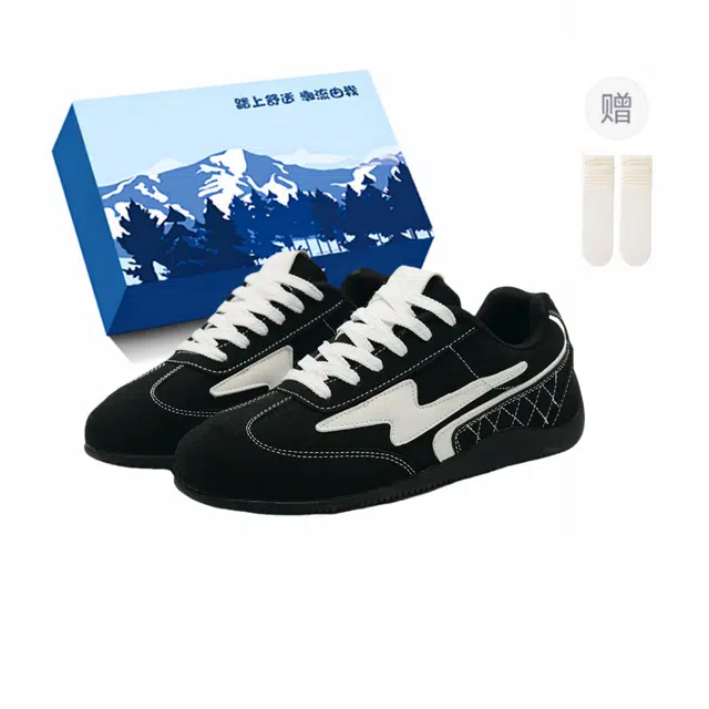 小鹿米利 平底德训鞋港风闪电学生鞋超轻机车情侣 防滑耐磨 低帮 板鞋 女款