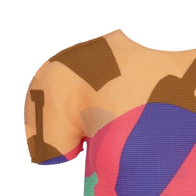 ISSEY MIYAKE SS25T