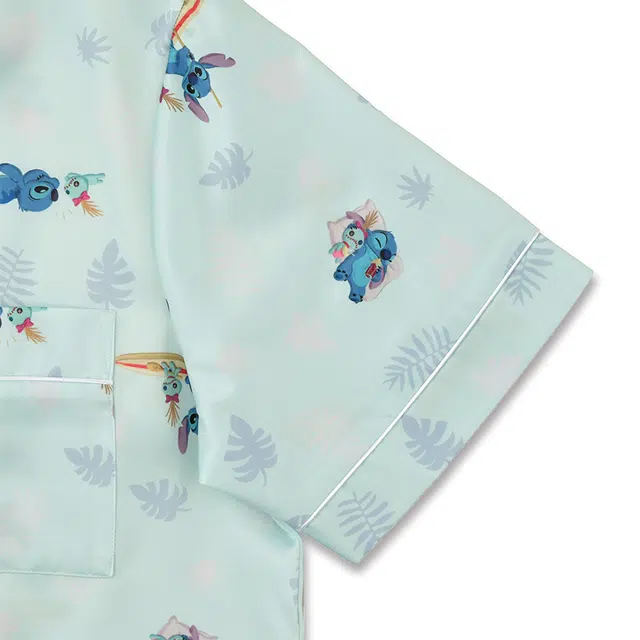 Disney x Disney store IP