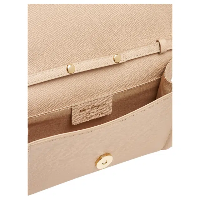 FERRAGAMO Vara Logo