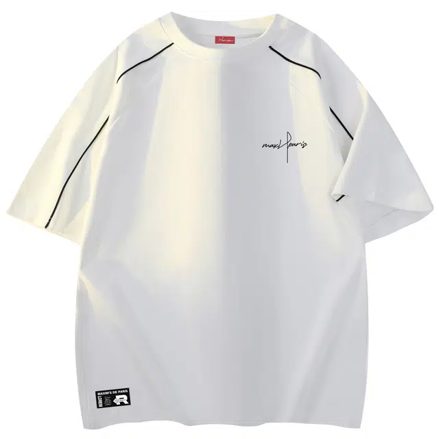 maxim's de paris logoT