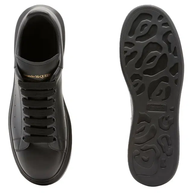 Alexander McQueen Oversized