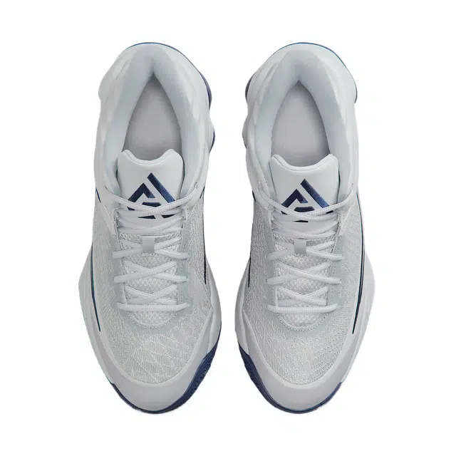 Nike Giannis Immortality 4