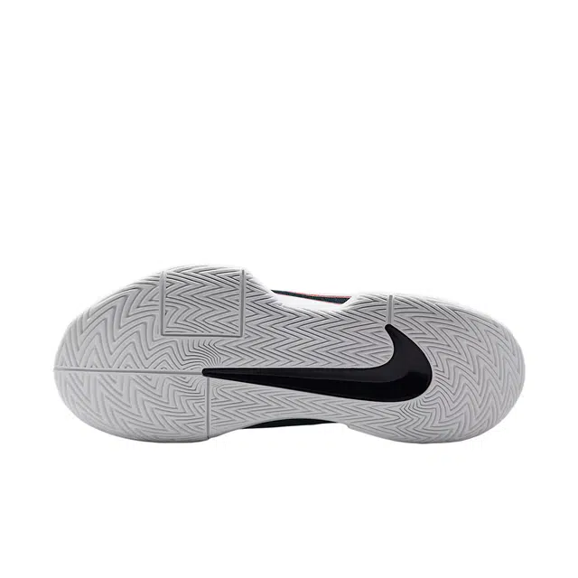 Nike GP Challenge Pro