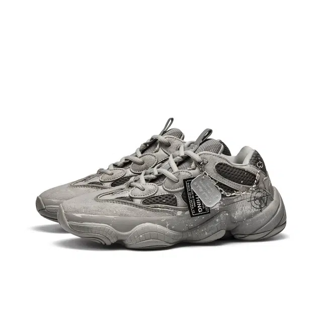 adidas Yeezy 500