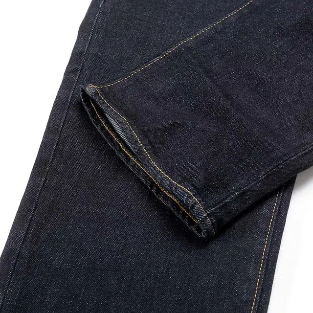 ARMANI EXCHANGEAE AX
